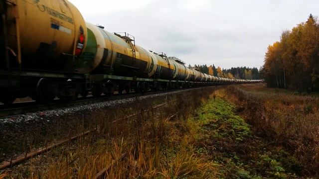 2ТЭ116УД-026 с грузовым поездом в районе станции Платищенка