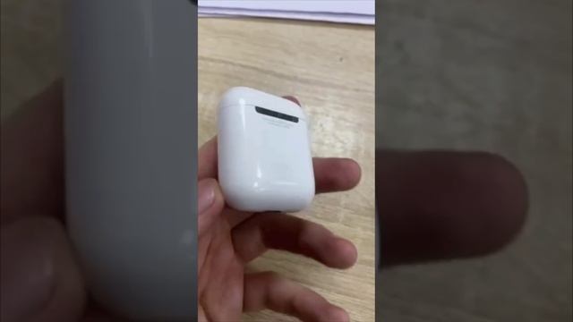 AirPods 2