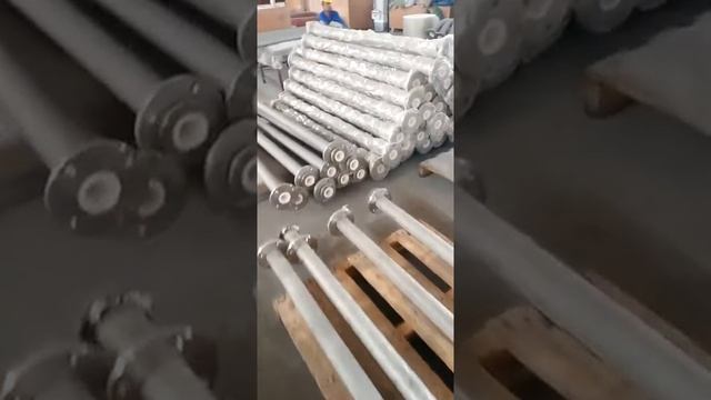 Производство трубных отводов, начинённых износостойкой керамикой.