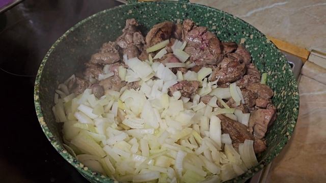 Печёнка с луком