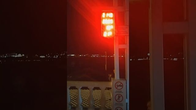 Ночная жизнь у моря: ритмы пригорода и восточный мрак | SeaBreeze Escapes