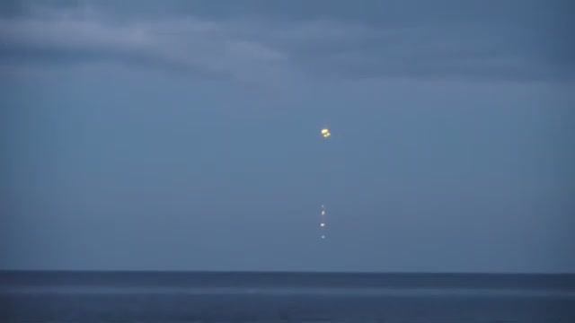 Сверкающие НЛО Над Балтийским Морем
