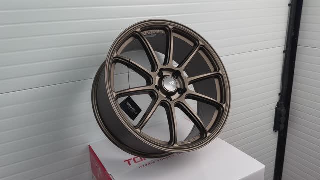 Topwheels GT05 19 8.5J вес 9,1kg Satin Bronze