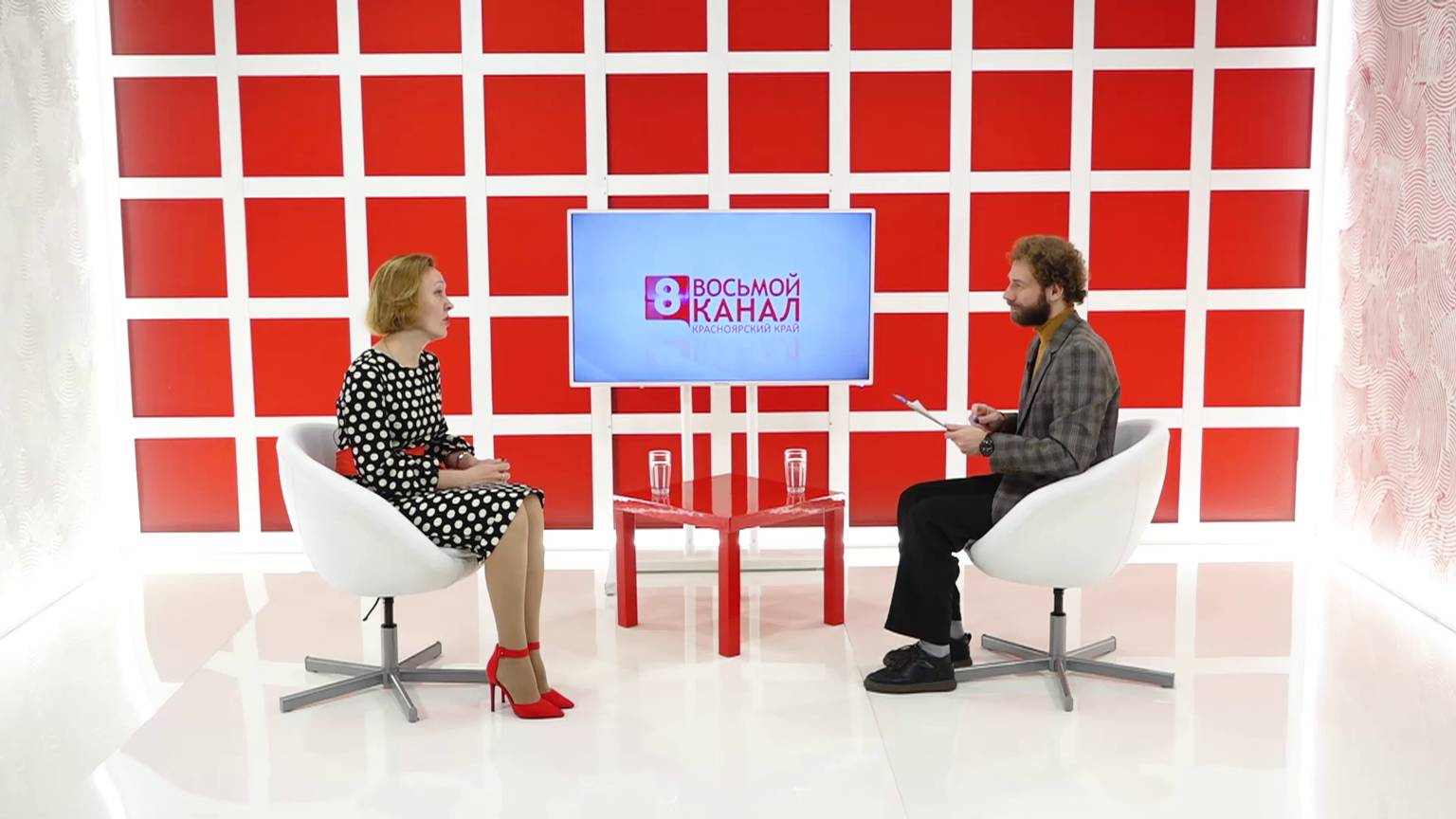 Интервью на 8 канале. Ирина Сергеева, Артур Лукава