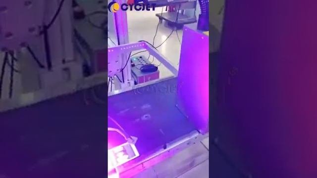 CYCJET UV High-resolution Piezo Inkjet Coding Machine for PVC Card Large Wifi Logo Printing Max 54m