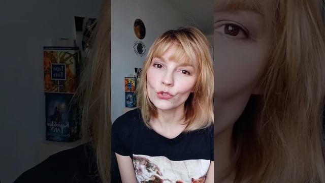 ШИЗО- И ЭЗОТЕРИКИ #гадание #мифы #таролог #тарогадание #картытаро #tarot #shortvideo