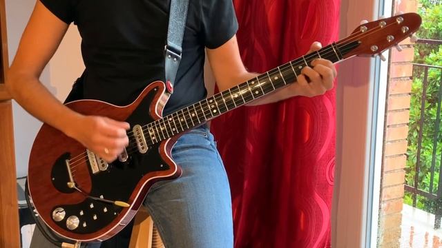 I Want It All - one take using AmpliTube Brian May