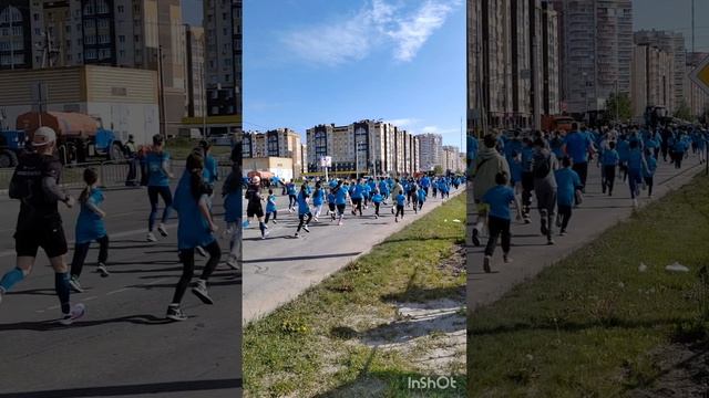 Забег Р. Ф. часть 2.
Тамбов 2024 г.
Алексей 9 лет
Лев 7 лет.
Алексей 1 км - 3 мин. 50 сек.