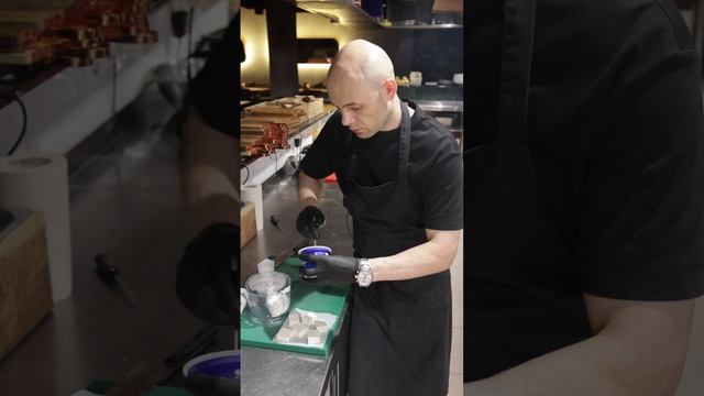 Сыр и томаты