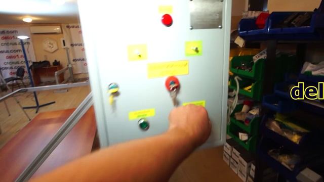 Станок для вертикальной резки пенопласта С-12.