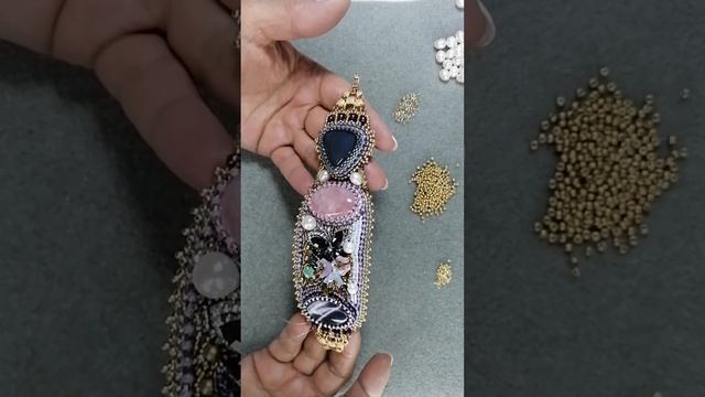 Ошибка мастера при сборке браслета и как ее исправить.