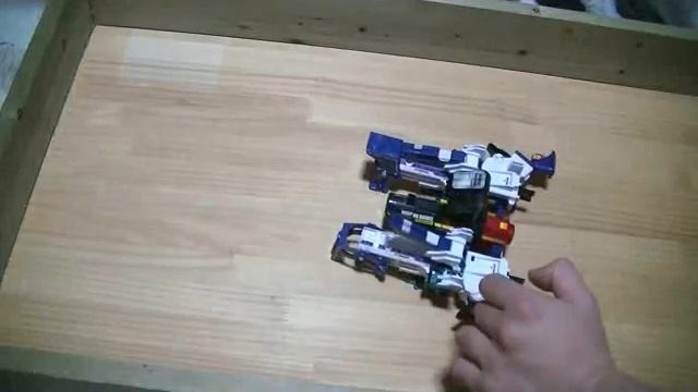 【ビーダマン】：[104] ﾊﾞﾙﾀｳﾛｽ＝ｱｻﾙﾄﾀｳﾛｽ