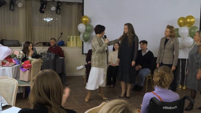 Перфоманс от руководителя проекта Юлии Фатхуллиной под руководством Вероники Кармацких, 25.11.2024