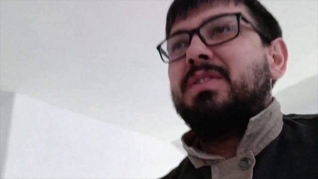 Бурим отверстия одновременно двумя установками в школе г. Свирска!