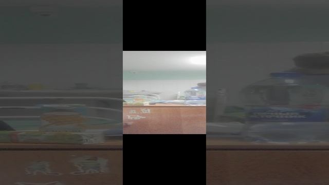 повторил мем из том и Джерри не смотрелка