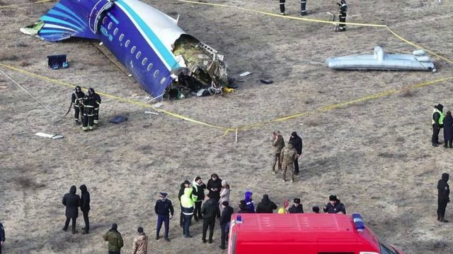 Из- за стаи птиц потерпел крушение самолёт Embraer 190AR в Казахстане