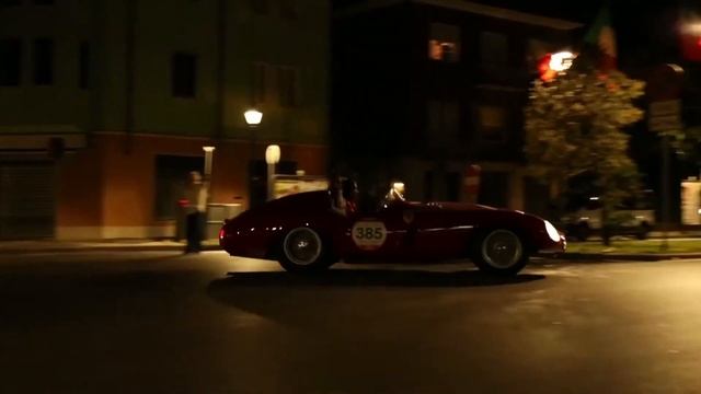 Jaguar at the 2015 Mille Miglia | AutoMotoTV