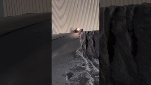 Arrma Notorious покоряет снег. #arrma