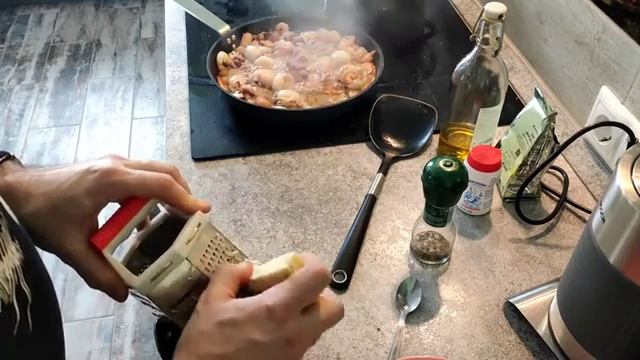 Итальянский обед .