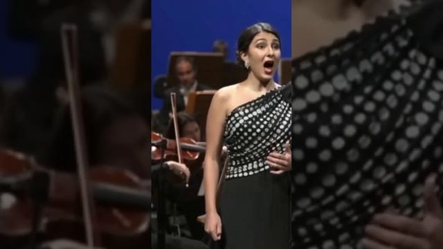 Elena Villalón — Caro nome (Rigoletto)