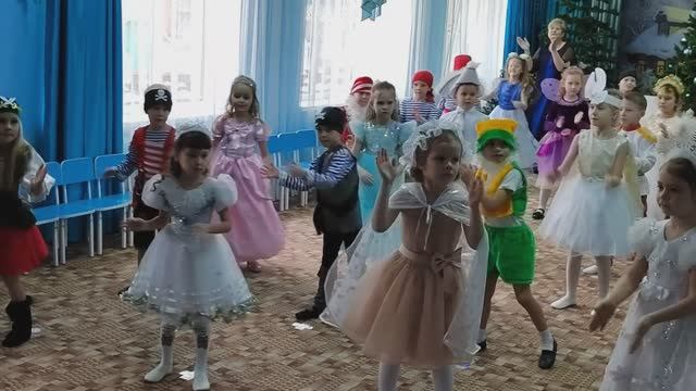 Новый год. Утренник в деском саду. Сказка Снежная Королева