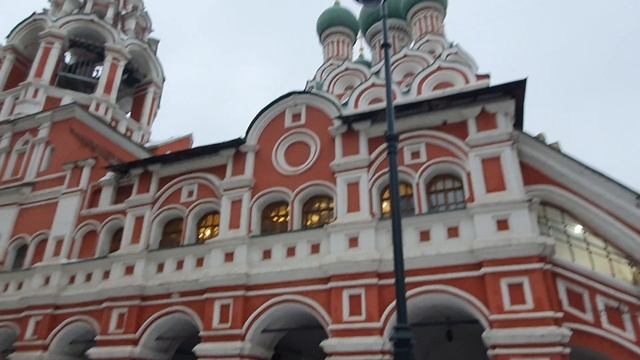 Церковь Святой Живоначальной Троицы в Никитниках