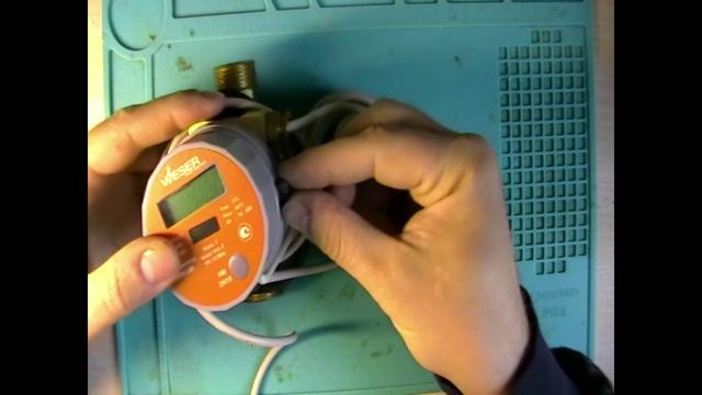 тепловой счетчик с функцией остановки учета