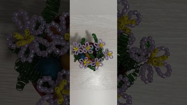 Цветочки из бисера