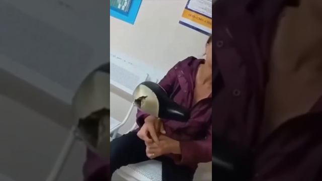 под чем ана 😁😁😁😁🤦🤦🤦🚲🚲🚲🚲