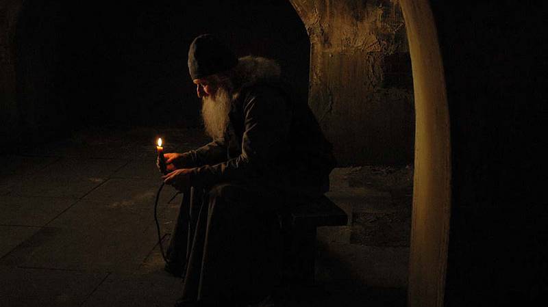 Бью в темя я судьбе коварной