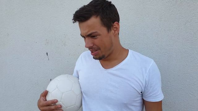 NAPAO GA, A ZATIM JE DOSAO SPIDERMAN