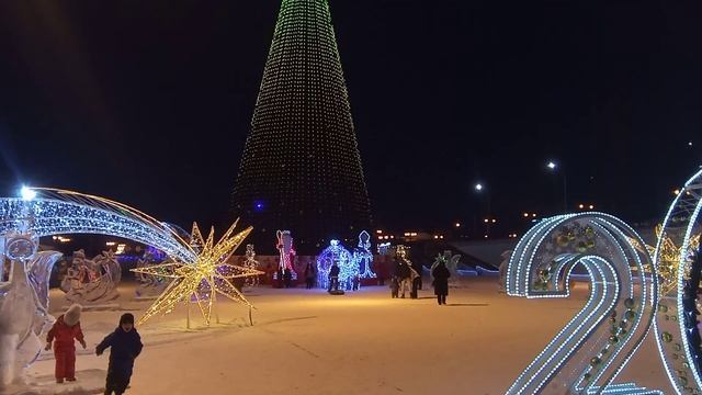 новый год идет