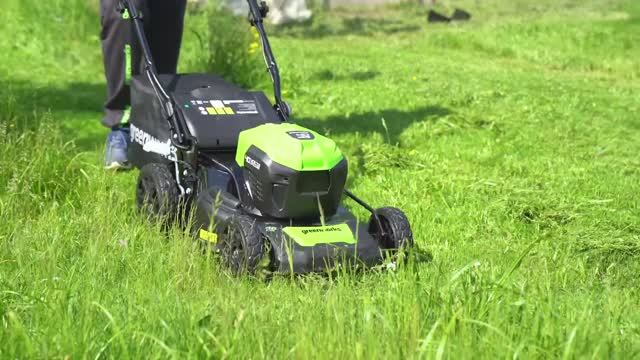 Аккумуляторная газонокосилка Greenworks GD40LM46SP