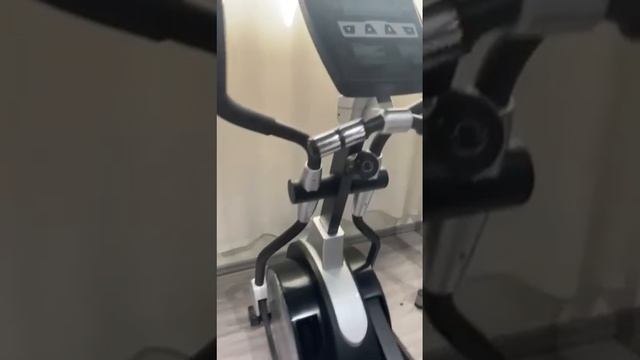 Эллиптический тренажер