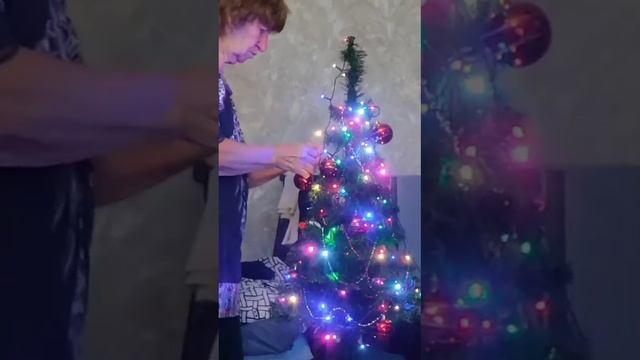 24.12.24 наряжаем елку