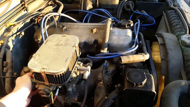 Datsun 720 engine running