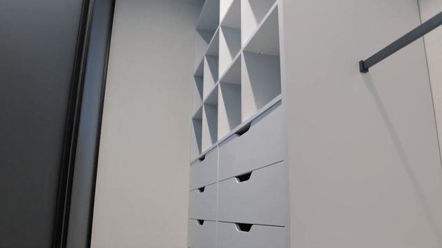 Обзор гардеробной.