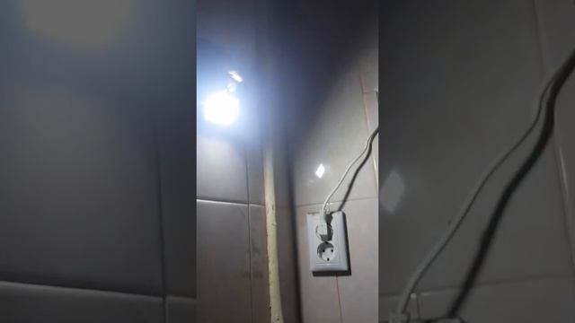 Отзыв №87 ⭐⭐⭐⭐⭐ - Solar Lamp Уличный светильник С датчиком движения , Без цоколя