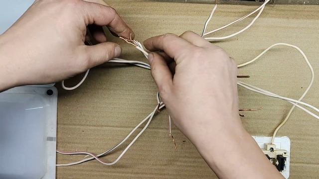Как подключить двойной выключатель