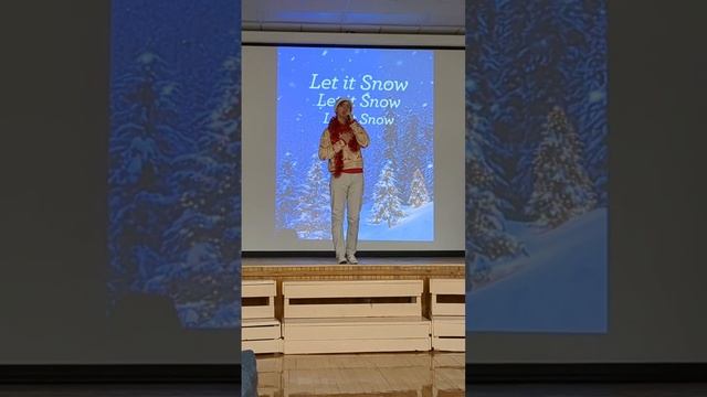 Let it Snow! Let it Snow! Let it Snow! исп.Степан Волков.mp4