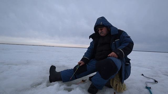 Озеро Айдыкуль 24.03.2024год.Ловля окуня.Рыбалка удалась.