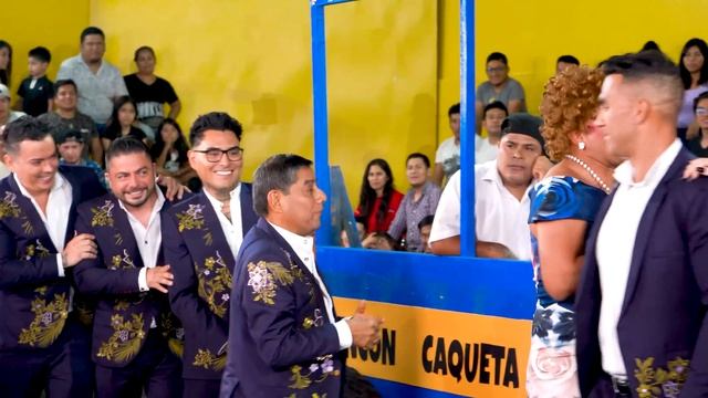 Cubana Campeona Con Cantante De Los Hermanos Yaipén