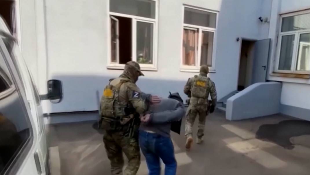 «Были подробные инструкции»: как спецслужбы Украины вербуют детей для диверсий в РФ