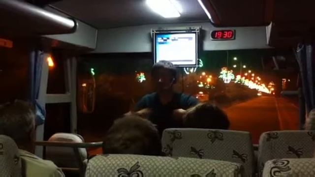 Олежка - гид!