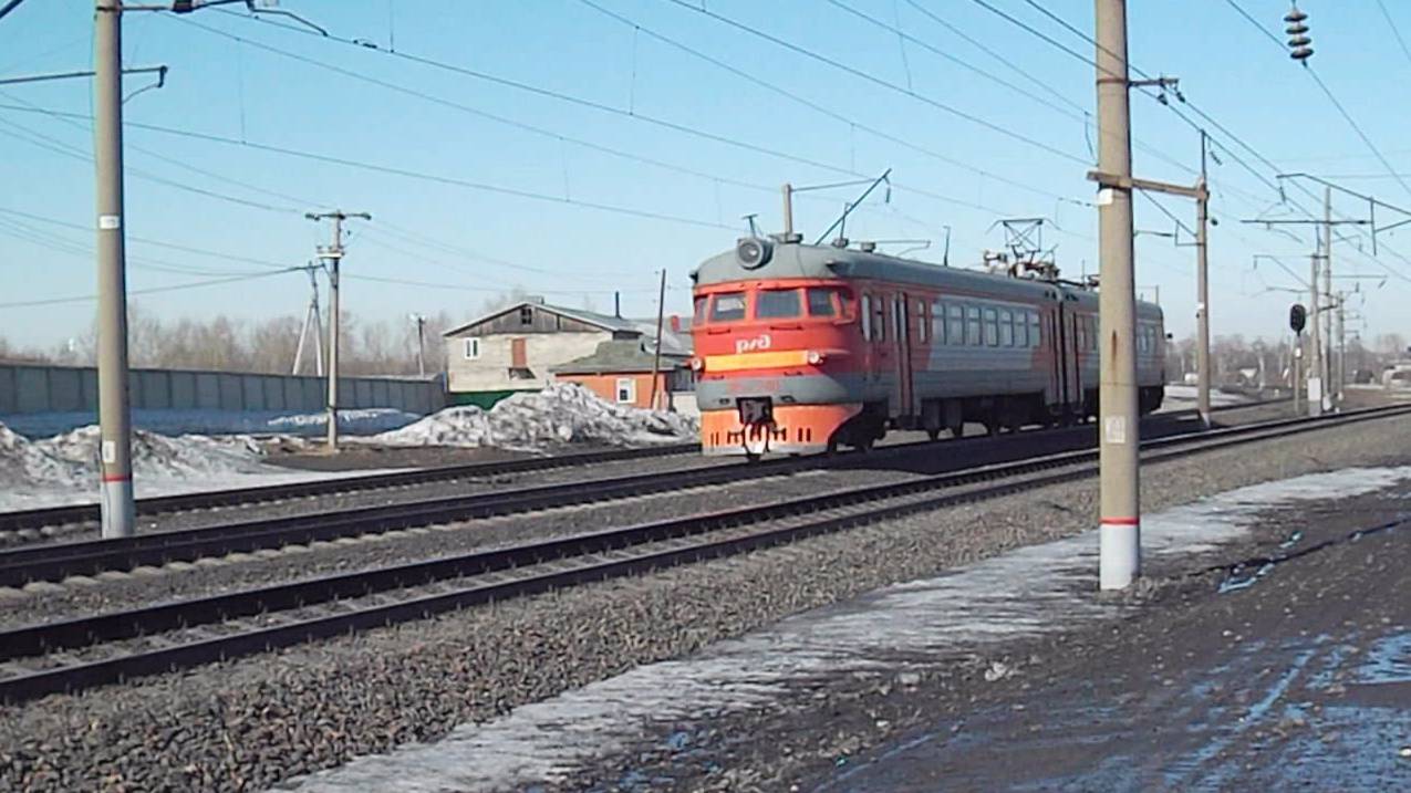 Электромотриса ЭР9П-240 (01-06)