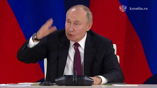 Путин о детско - юношеском спорте.  Подпишись !