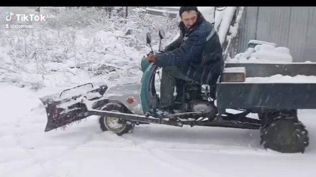 Самодельный отвал на мотороллер Муравей 1ч. .mp4