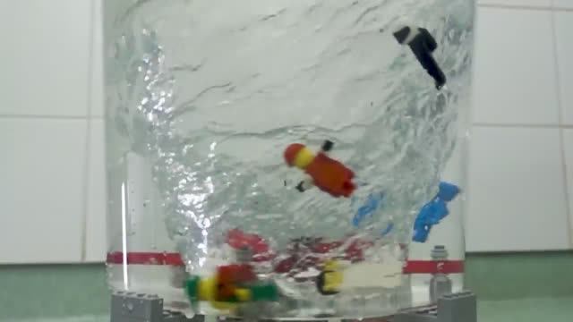 Создаем БОЛЬШОЙ Вихрь с помощью конструктора Lego и магнитов