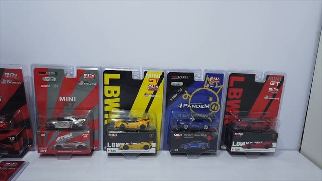 COLECCIÓN DE MINI GT ¿ SON MEJORES QUE LOS HOT WHEELS ?