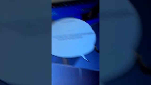 САША СПИЛБЕРГ ИЛИ МАРЬЯНА РО??КТО КРУЧЕ И ПОПУЛЯРНЕЕ??; ))